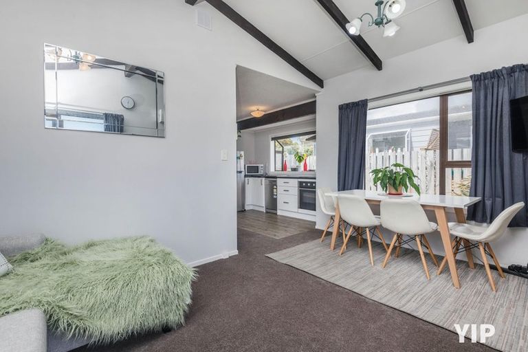 Photo of property in 6a Tarawera Road, Johnsonville, Wellington, 6037