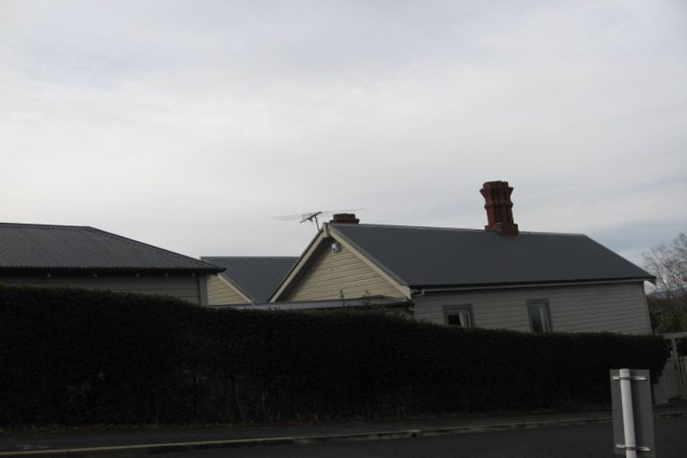 Photo of property in 1 Alison Crescent, Belleknowes, Dunedin, 9011
