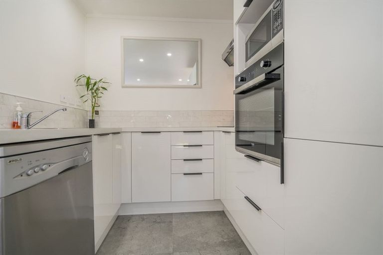 Photo of property in Mayfair Gardens, 3/2 Mayfair Close, Whitianga, 3510