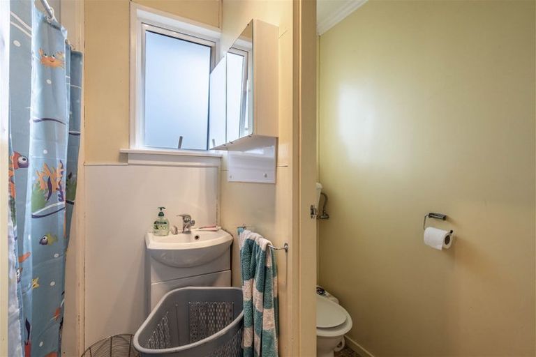 Photo of property in 24 Arthur Street, Gladstone, Invercargill, 9810