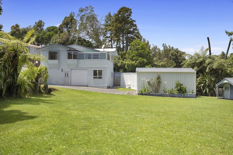 Photo of property in 14 Oawai Place, Marfell, New Plymouth, 4310