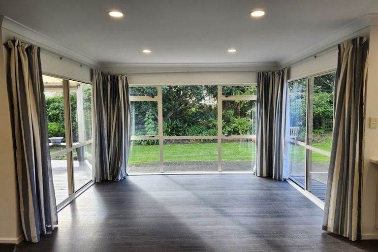 Photo of property in 1 Waimanawa Lane, Waiuku, 2123