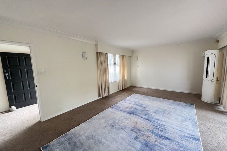 Photo of property in 48 Reeves Road, Pakuranga, Auckland, 2010