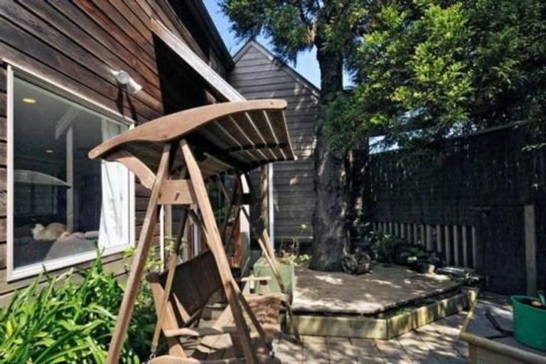 Photo of property in 49 Waikowhai Street, Ngaio, Wellington, 6035