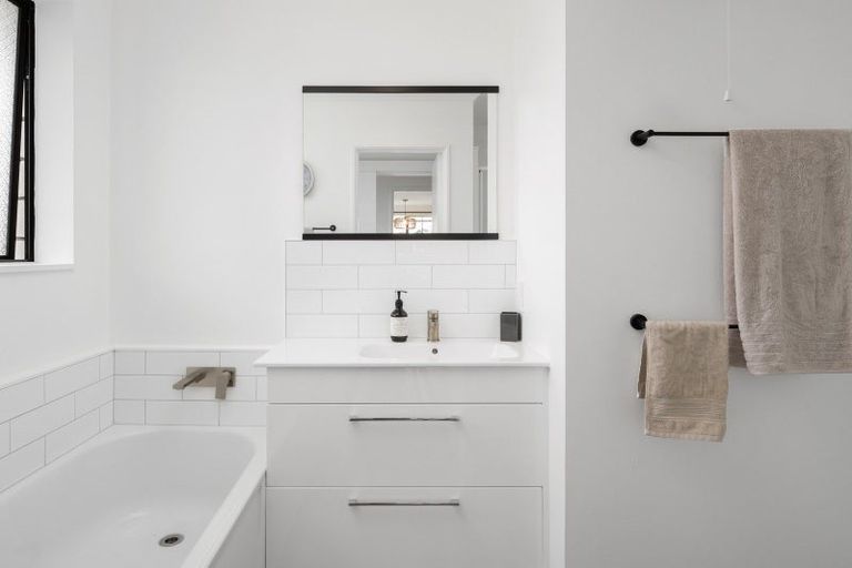 Photo of property in 9 Totara Place, Redwoodtown, Blenheim, 7201