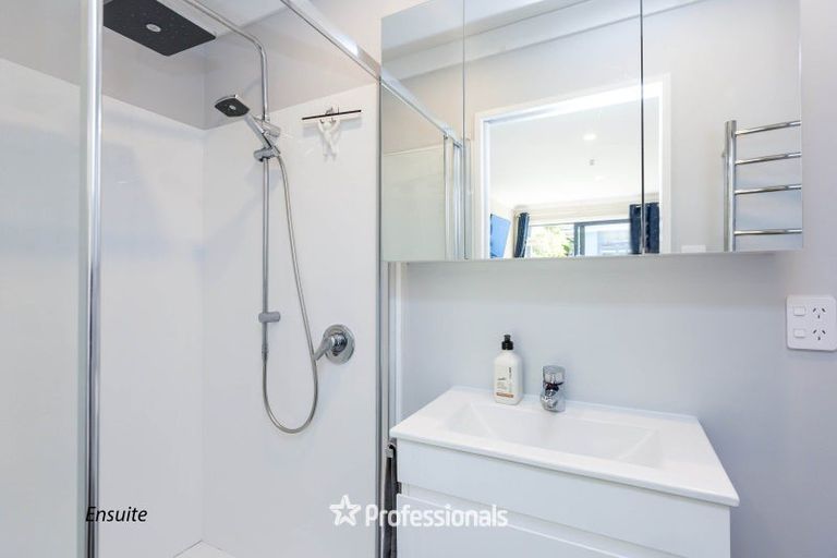 Photo of property in 45 Gillespies Road, Birchville, Upper Hutt, 5018