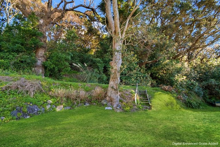 Photo of property in 1a West End Road, Ohope, 3121