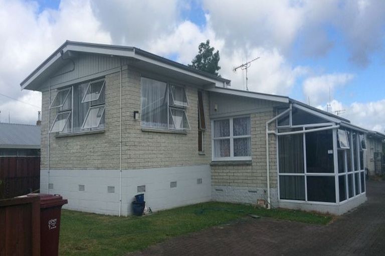 Photo of property in 1/184 Massey Street, Frankton, Hamilton, 3204