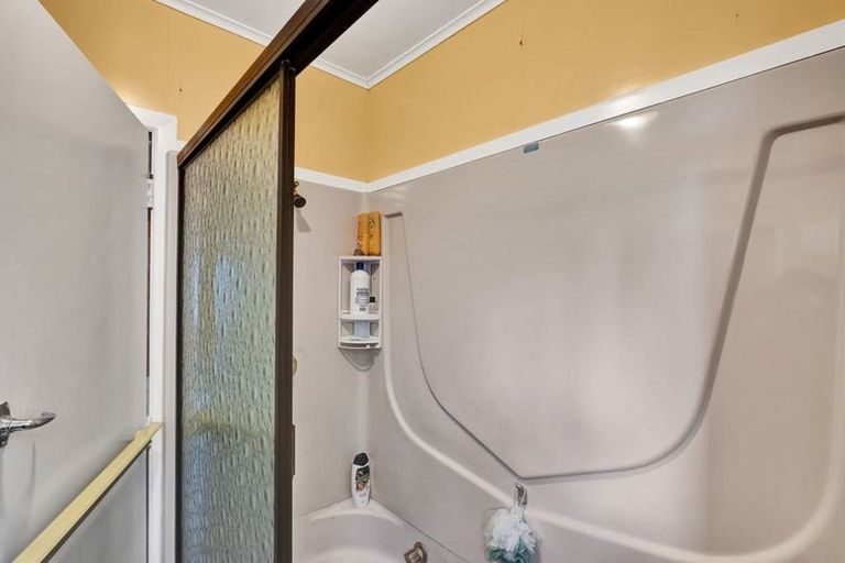 Photo of property in 36 Trafalgar Street, Westown, New Plymouth, 4310