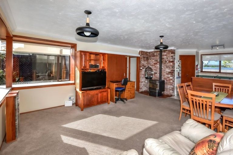 Photo of property in 1/12 Brittan Street, Linwood, Christchurch, 8011