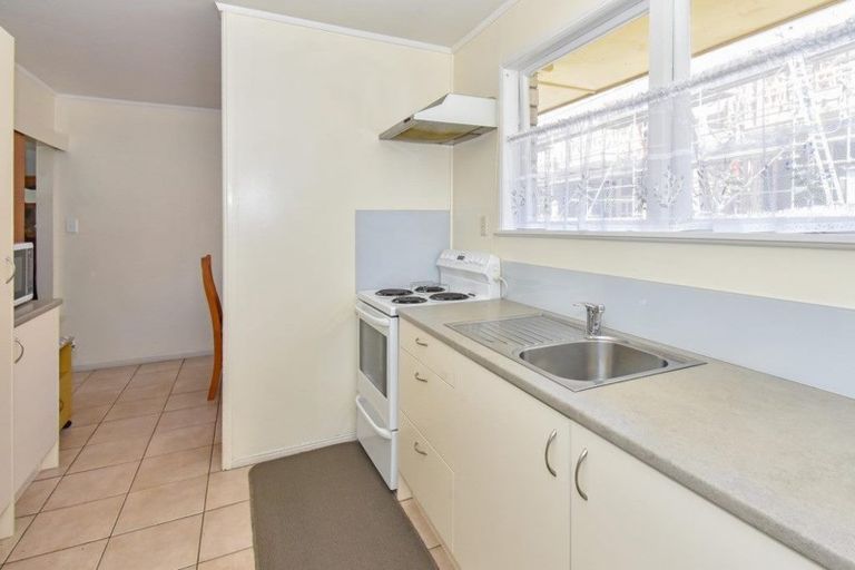 Photo of property in 2/75 Kolmar Road, Papatoetoe, Auckland, 2025