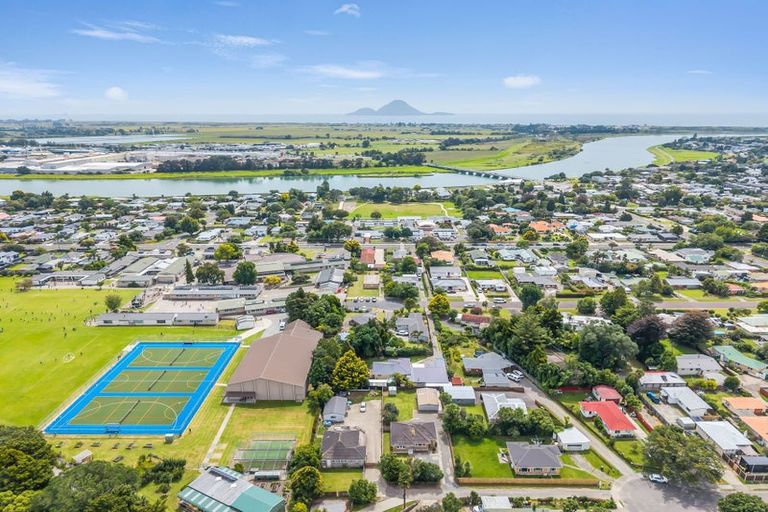 Photo of property in 20a John Laughton Place, Whakatane, 3120