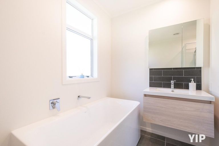 Photo of property in 8 Cunliffe Street, Johnsonville, Wellington, 6037