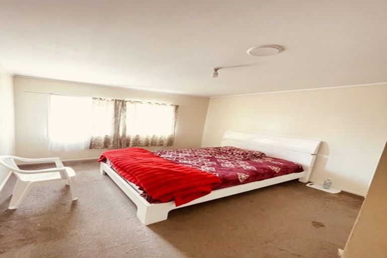 Photo of property in 19 Kakapo Place, Papatoetoe, Auckland, 2025