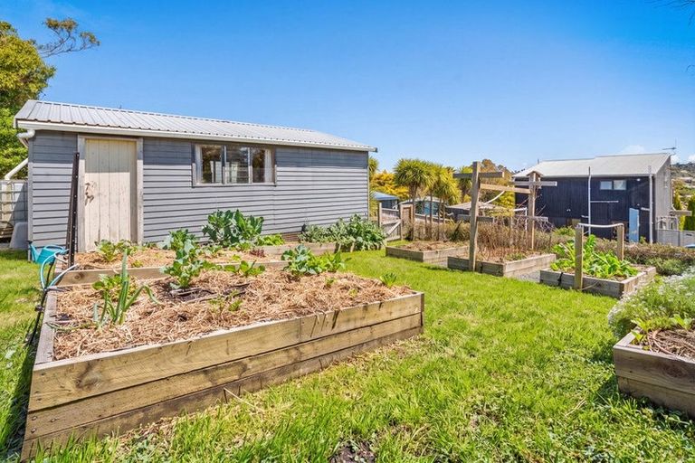 Photo of property in 121 Stanmore Bay Road, Stanmore Bay, Whangaparaoa, 0932
