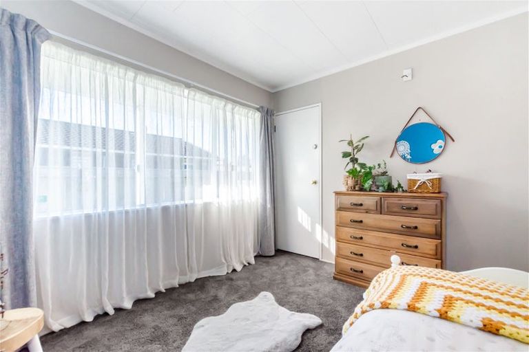 Photo of property in 39 The Drive, Paraparaumu Beach, Paraparaumu, 5032