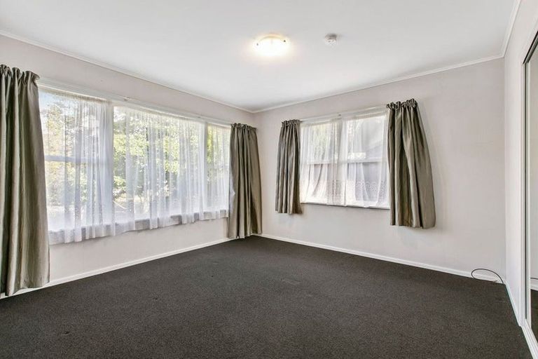 Photo of property in 8 Sterling Avenue, Manurewa East, Auckland, 2102