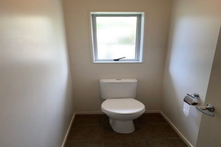 Photo of property in 16 Cobble Lane, Morningside, Whangarei, 0110