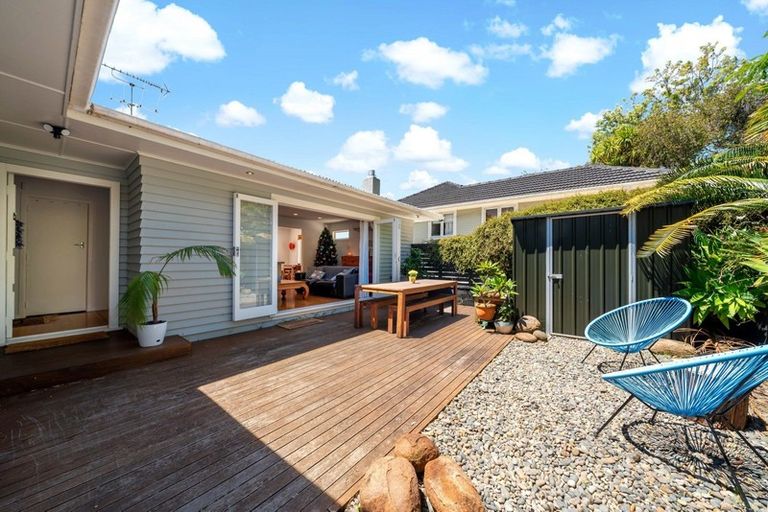 Photo of property in 2 Aragon Avenue, Glendowie, Auckland, 1071