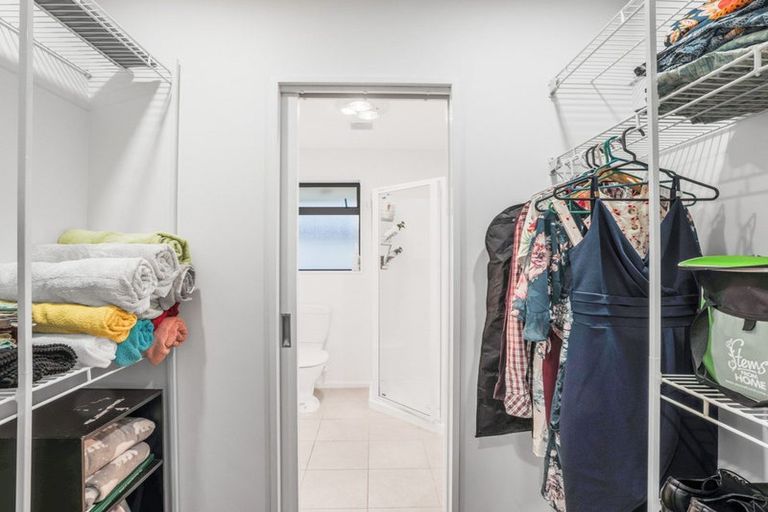 Photo of property in 21 Forest Drive, Parklands, Christchurch, 8083