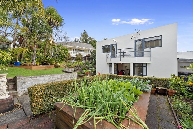 Photo of property in 27a Mansel Avenue, Hillcrest, Hamilton, 3216