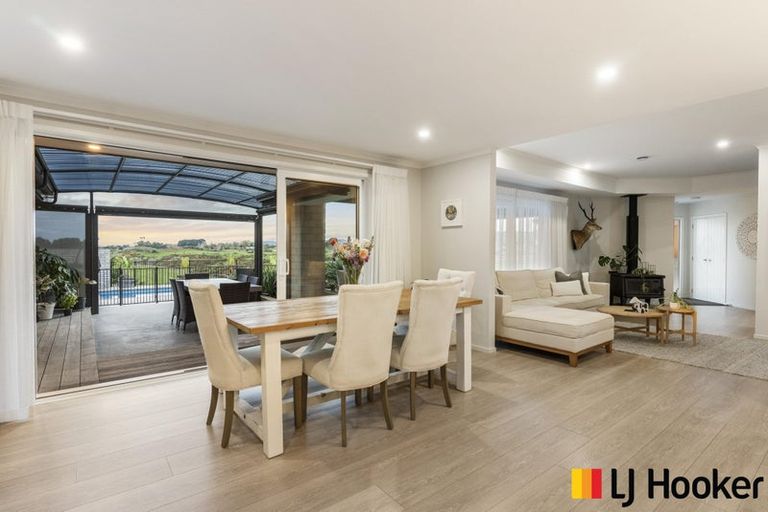 Photo of property in 75 Waimanu Awa Road, Runciman, Drury, 2579