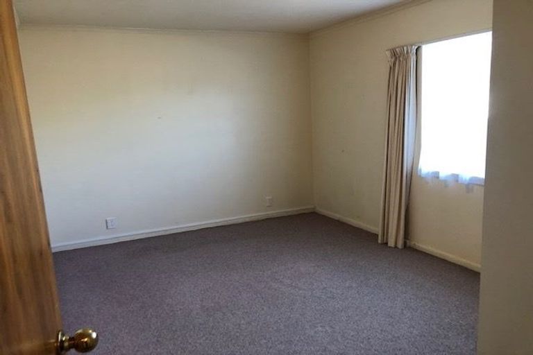 Photo of property in 124 Main Road, Waikanae, 5036