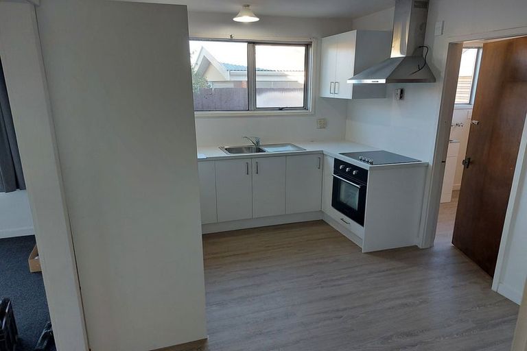 Photo of property in 2/6 Quinton Place, Bishopdale, Christchurch, 8053