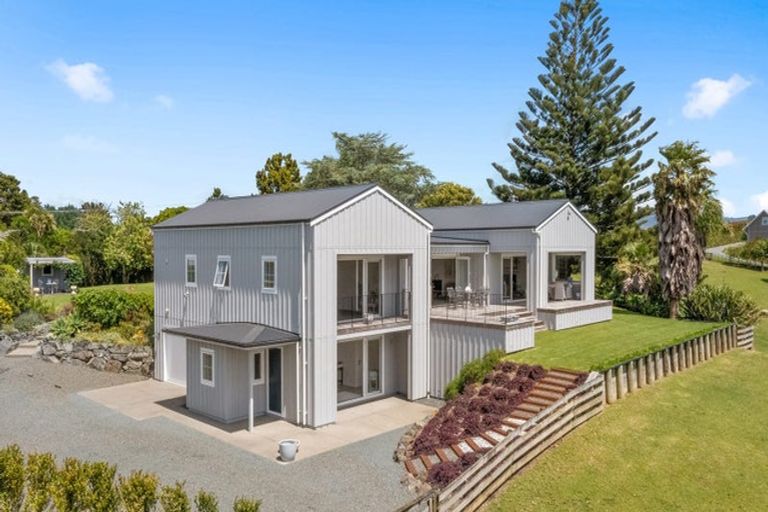 Photo of property in 201 Takatu Road, Tawharanui Peninsula, Warkworth, 0986