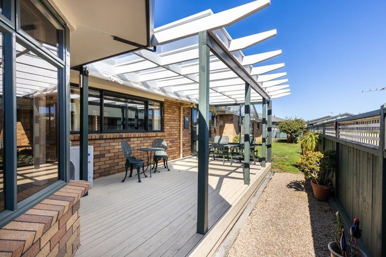 Photo of property in 16 Barrett Road, Whalers Gate, New Plymouth, 4310