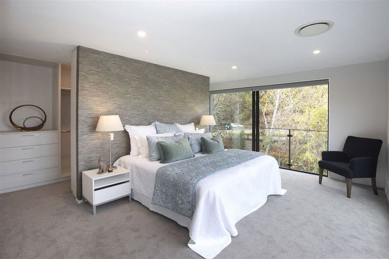 Photo of property in 7 Wood Lane, Fendalton, Christchurch, 8014