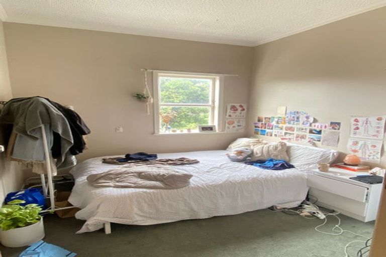 Photo of property in 48 Aurora Terrace, Kelburn, Wellington, 6012