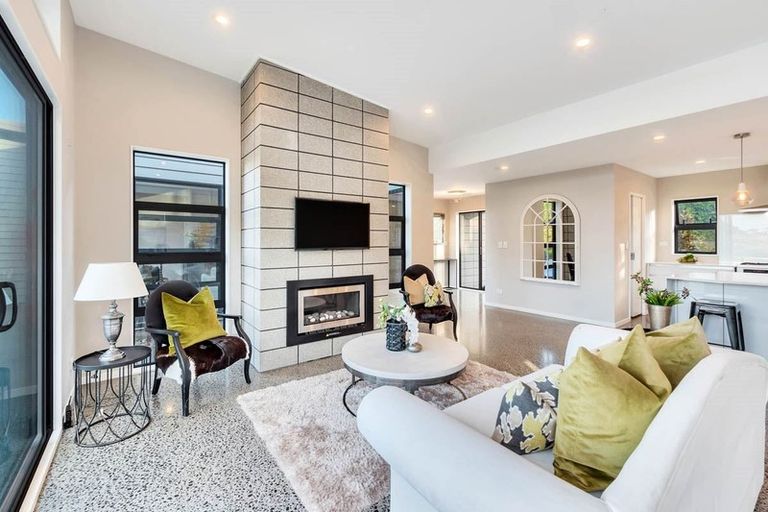 Photo of property in 99 Hauora Lane, Waitoki, 0871