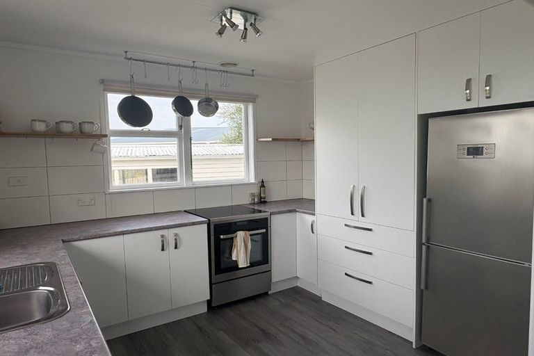 Photo of property in 20 Edge Street, Onerahi, Whangarei, 0110