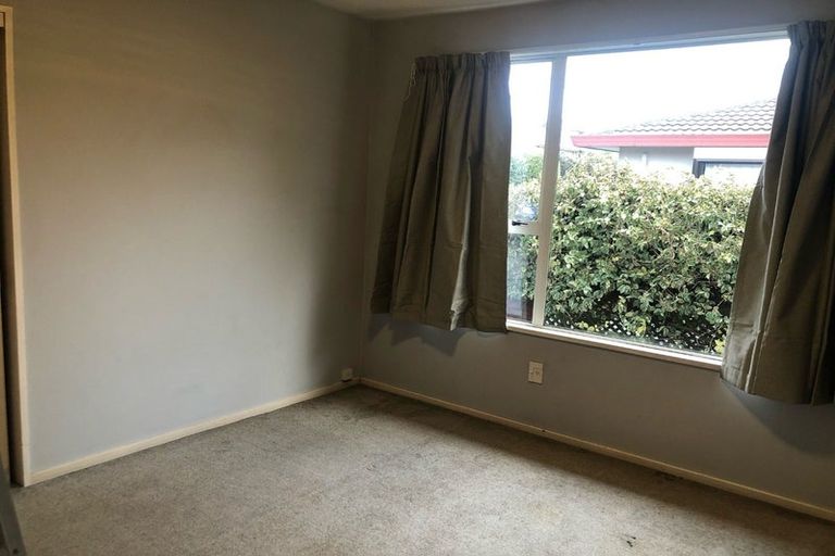 Photo of property in 2/152 Main South Road, Sockburn, Christchurch, 8042