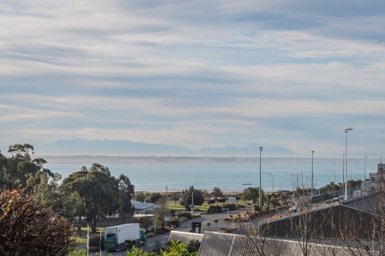 Photo of property in 17 The Terrace, Timaru, 7910
