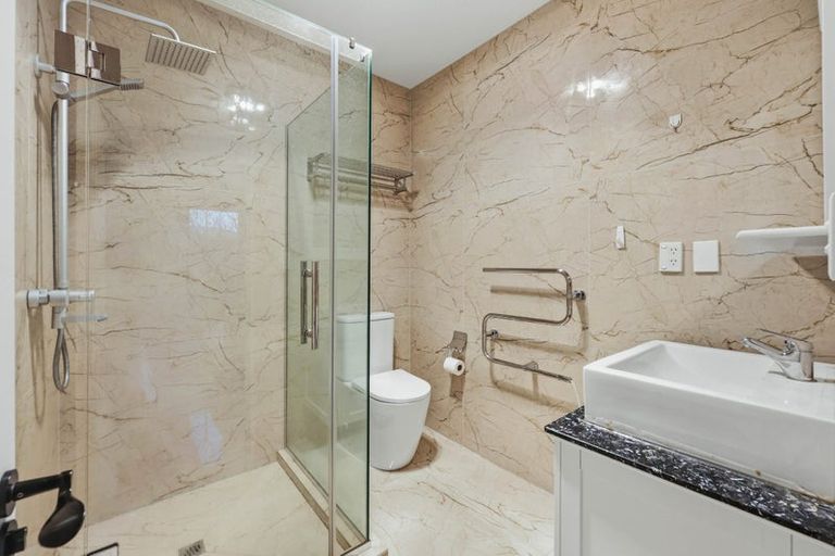 Photo of property in 45a Bradbury Road, Botany Downs, Auckland, 2010