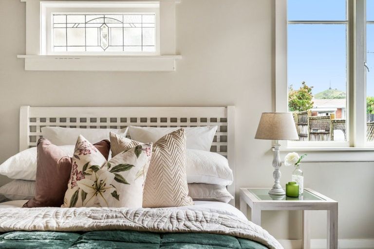 Photo of property in 49 Tawa Road, One Tree Hill, Auckland, 1061