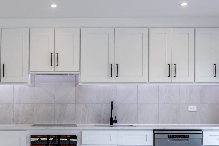 Photo of property in 31 Lanigan Street, Birkdale, Auckland, 0626