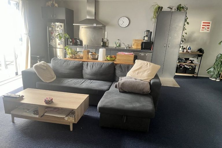 Photo of property in 6/35 Home Street, Mount Victoria, Wellington, 6011