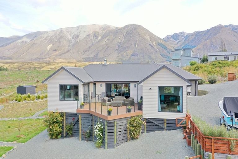 Photo of property in 98c Ohau Drive, Lake Ohau, Twizel, 9412