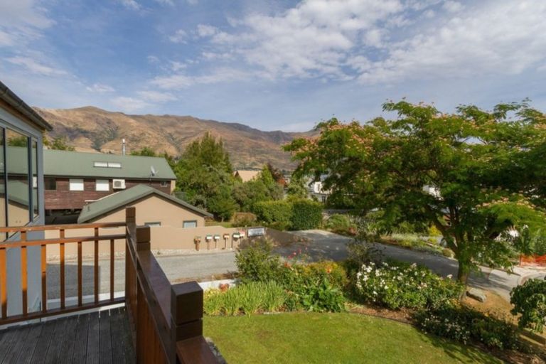 Photo of property in 22 Tenby Street, Wanaka, 9305