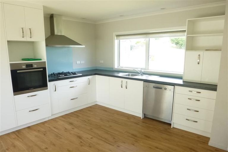 Photo of property in 4 Doncaster Terrace, Ascot Park, Porirua, 5024