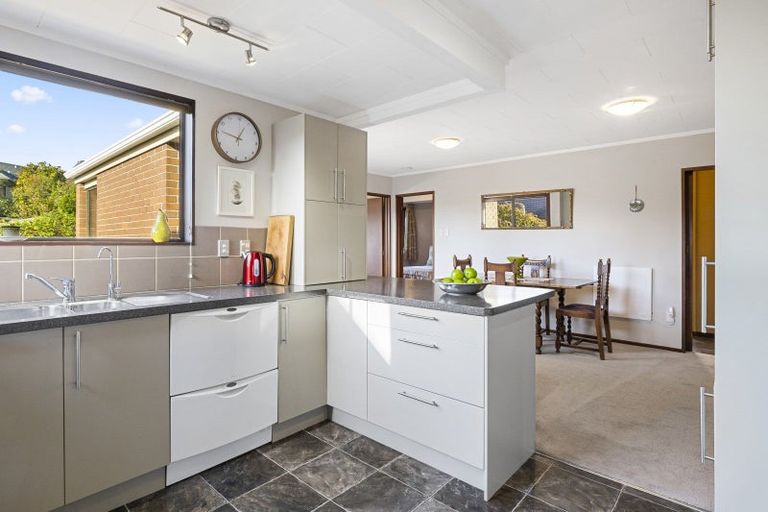 Photo of property in 2 Connell Street, Waverley, Dunedin, 9013