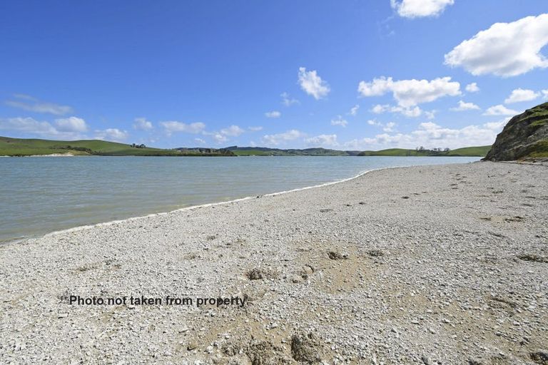 Photo of property in 1470 Oneriri Road, Kaiwaka, 0573