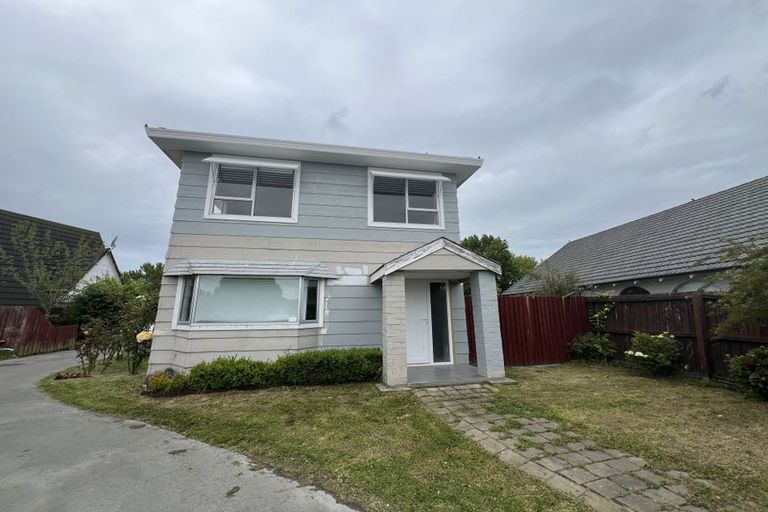 Photo of property in 58 Grimseys Road, Redwood, Christchurch, 8051