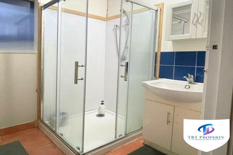 Photo of property in 2/66 Huia Road, Papatoetoe, Auckland, 2025