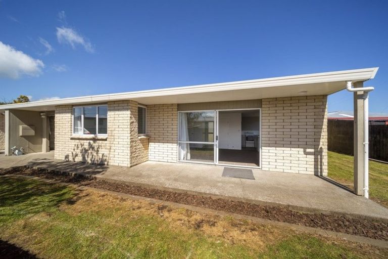 Photo of property in 17b Rimu Street, Hawera, 4610