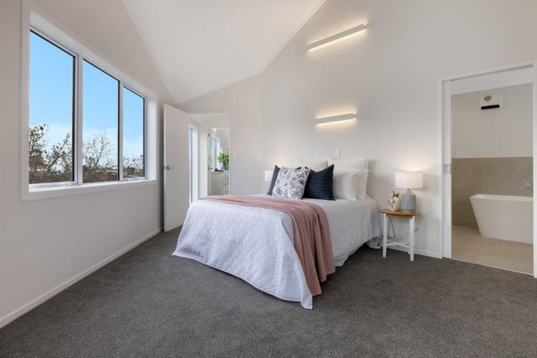 Photo of property in 8a Dysart Road, Otumoetai, Tauranga, 3110