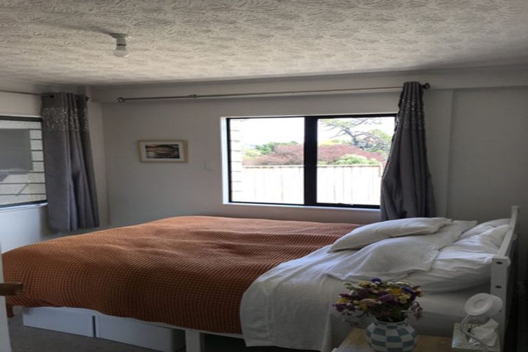 Photo of property in 25 Delhi Road, Hospital Hill, Napier, 4110